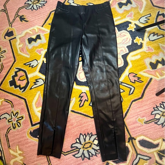 Zara Faux Leather Pants Size Large Black Side Zipper Elastic Waist Ankle Zipper - Picture 15 of 15